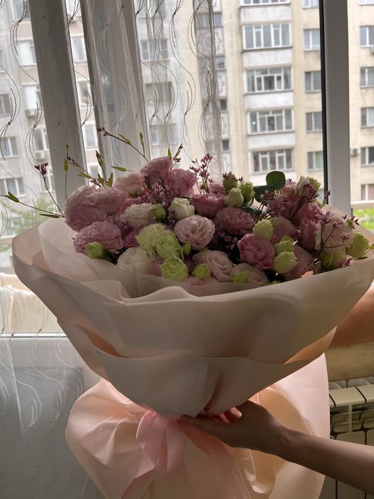 Продам Цветы свежие  14000 тенге торг