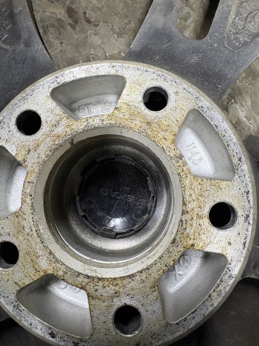 Продам диски R16