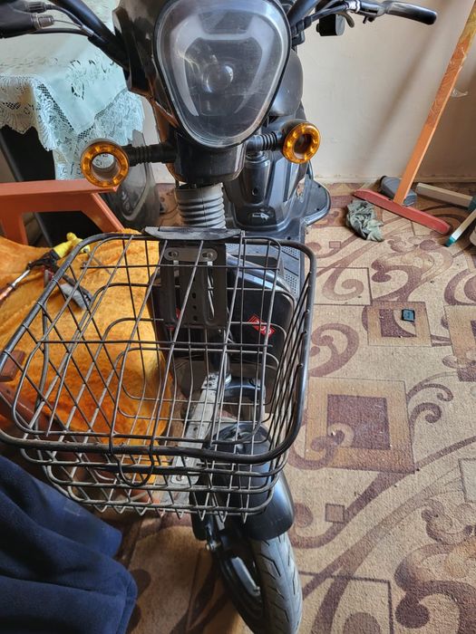 Электрoскутер SK8 500w titan NN52 16 дюйм 2025 one size черный