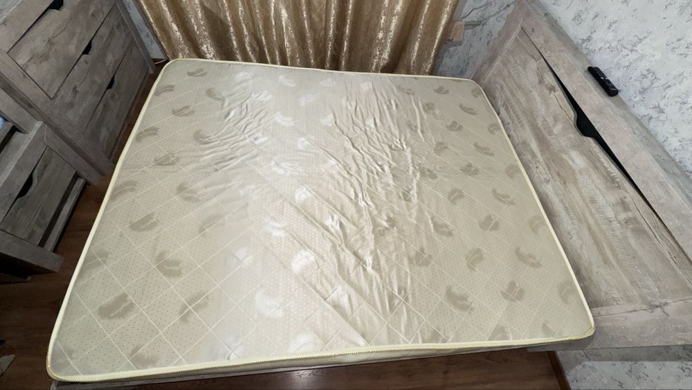 Матрас с памятью формы (Memory Foam)