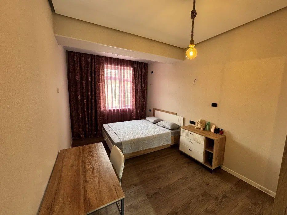 Yashnaobod Aziya Xaus 2 xona kv ijaraga beriladi