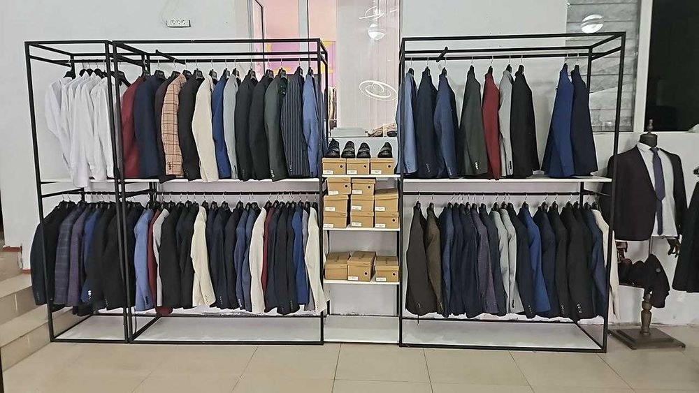 Торговое оборудование для магазина, шоурума
