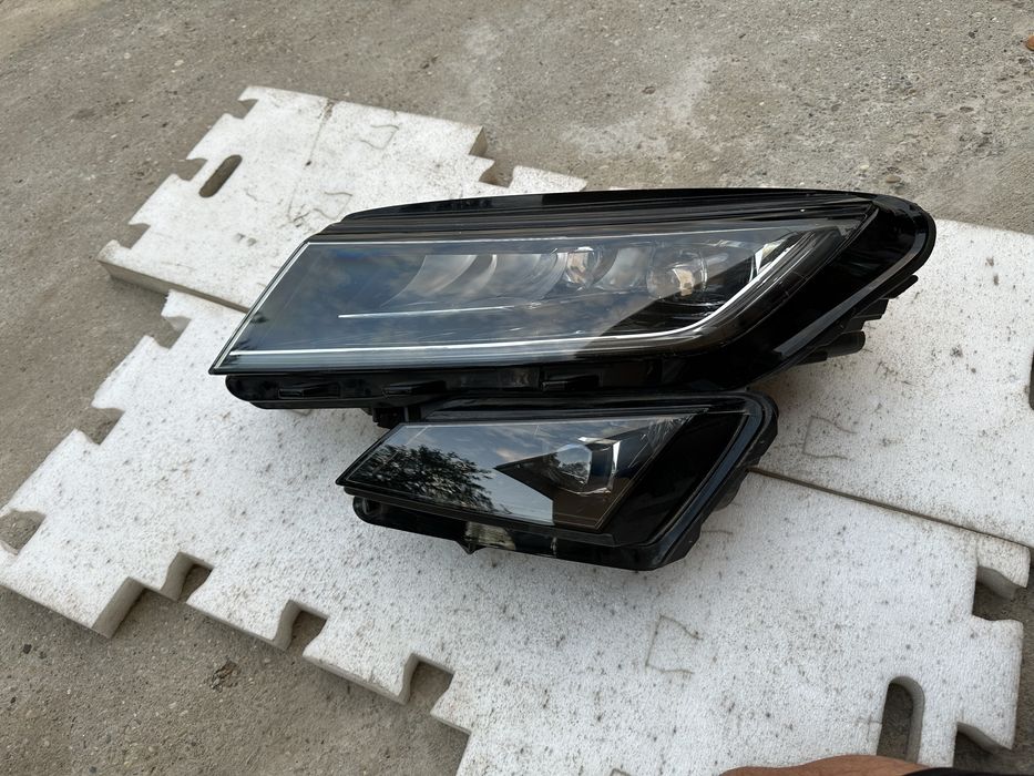 Far stanga full led full led skoda kodiaq.