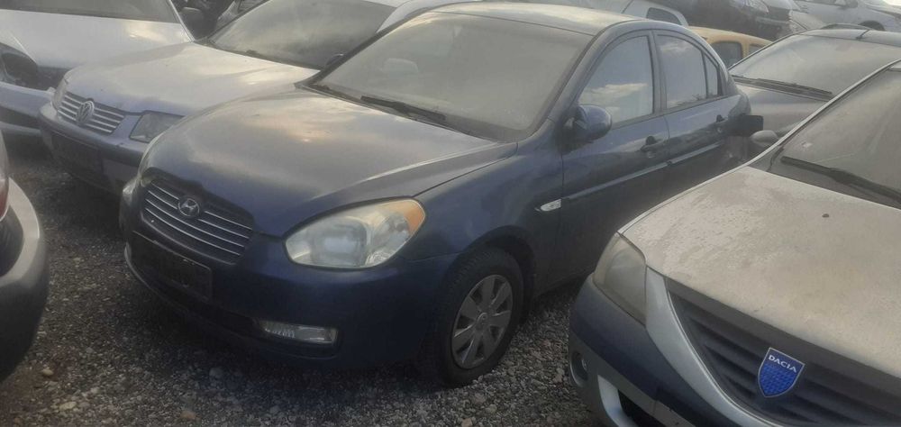Fata Completa Hyundai Accent 3