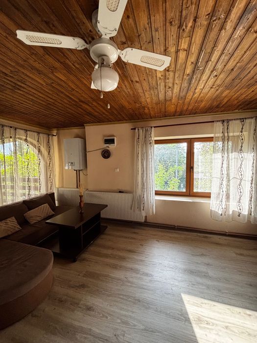 Închiriere cabana