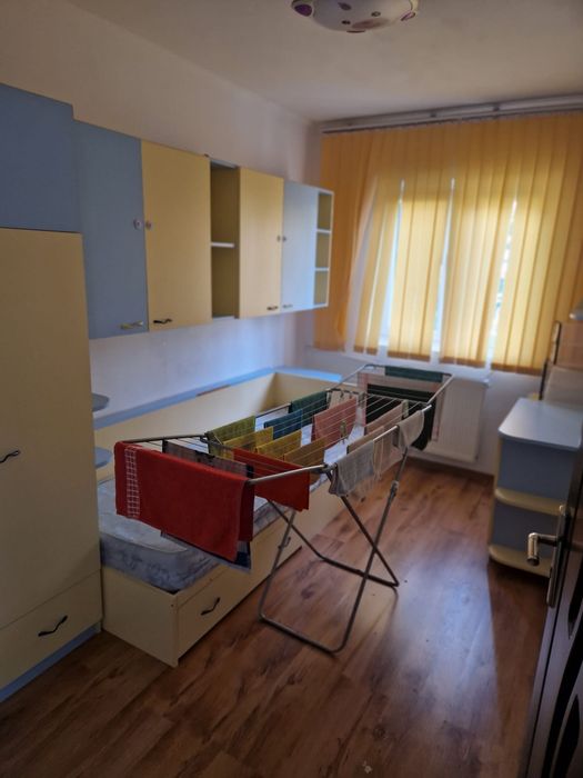 Dau în chirie ap 3 camere — fotografia 3
