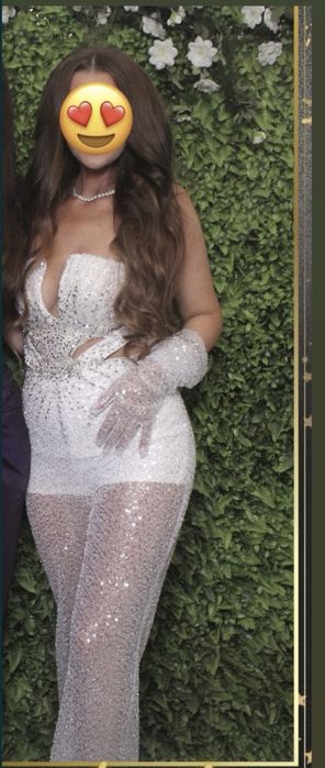 Salopeta fashion store by andreea veneciuc nu nAdare loulou savulescu