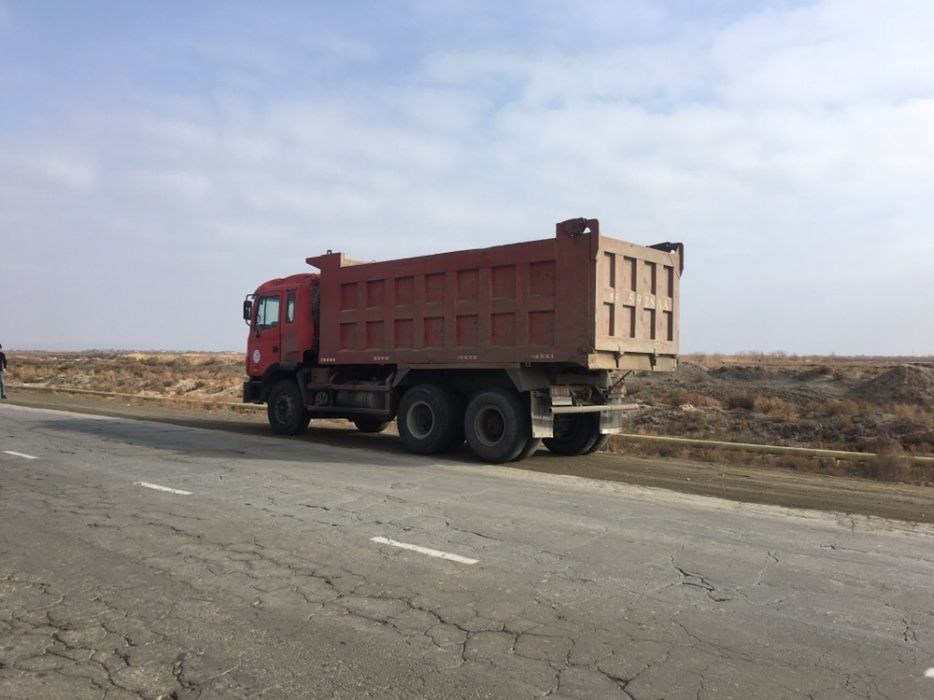 Самосвал сотилади JAC