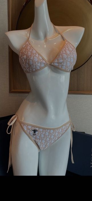 Costum de baie Christian Dio*, model 2026, 2 modele