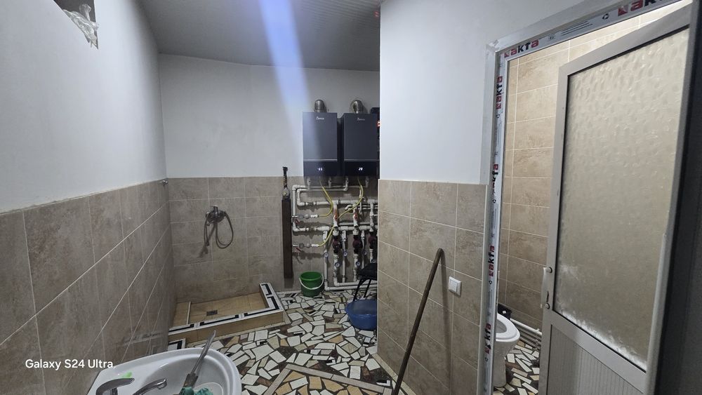 Arenda 2qavat beriladi