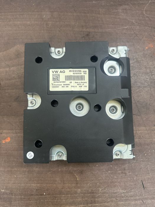 TV Tuner audi a4 b8 a5 a6 a7 a8 q5 q7 4G1919129A