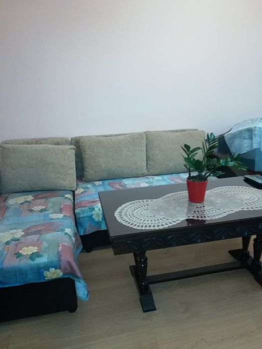 Дава се под наем Двустаен апартамент в Пловдив, Изгрев - 70 кв.м за 255 € - Снимка #2