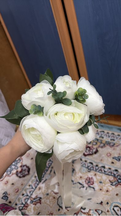 Букет для невестя 1500тг браслет в подарок