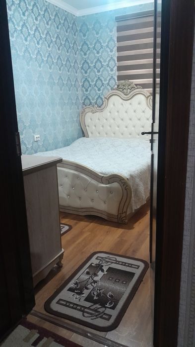 Тошкет обл Бекабад квартира