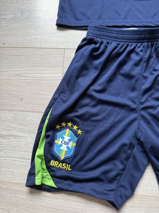 Echipament fotbal Brazilia Nike bleumarin complet tricou + șort