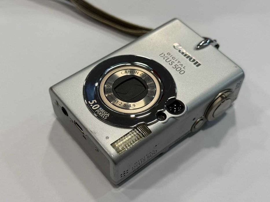 Canon Digital IXUS 500 – CCD