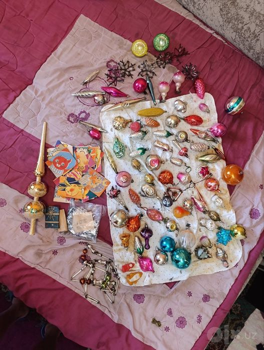 Ёлочные игрушки , гирлянды , дед морозы , снегурочки СССР