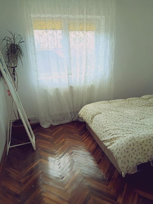 Vând apartament 2 camere decomandat