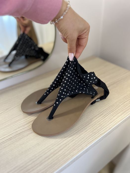 Sandale joase, marimea 38