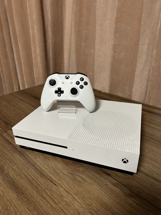 Xbox One S