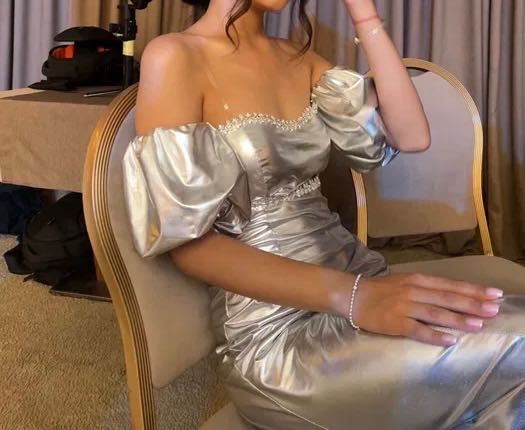 Продаётся платье сшитое на заказ