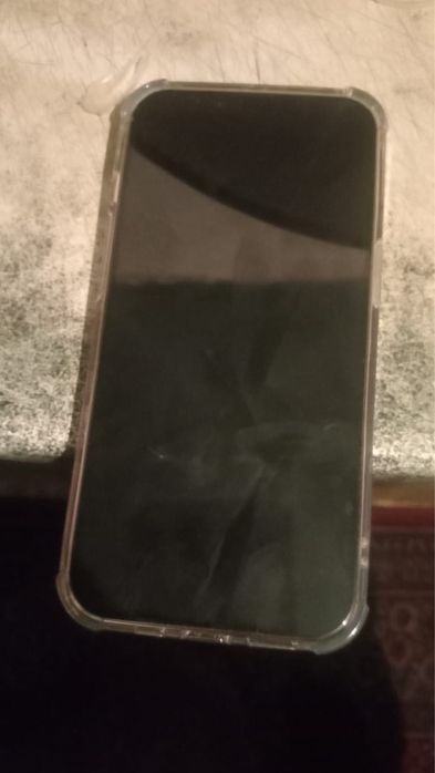 Айфон 13 про.         .