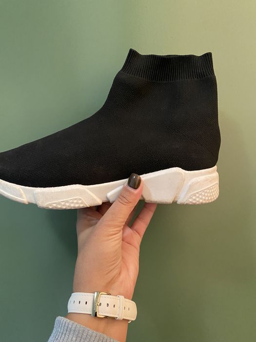 Дамски боти и обувки