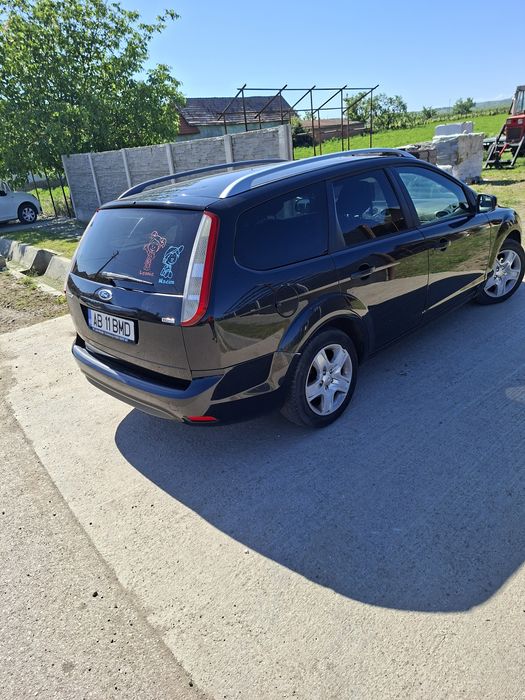 Ford focus 2009.sau schimb cu utilaje