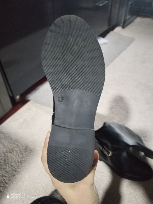 Продаю сапожки..