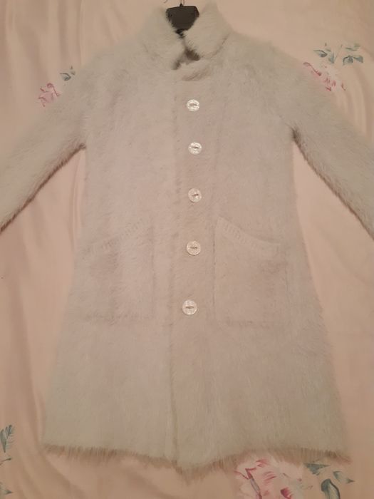 Кардиган. В отличном сером оттенке.