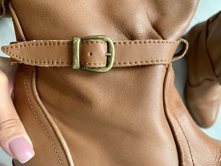 Ботинки казачки zara