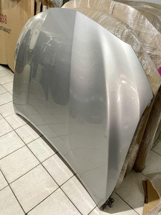 Капот на Camry 70 75 Камри 70 75