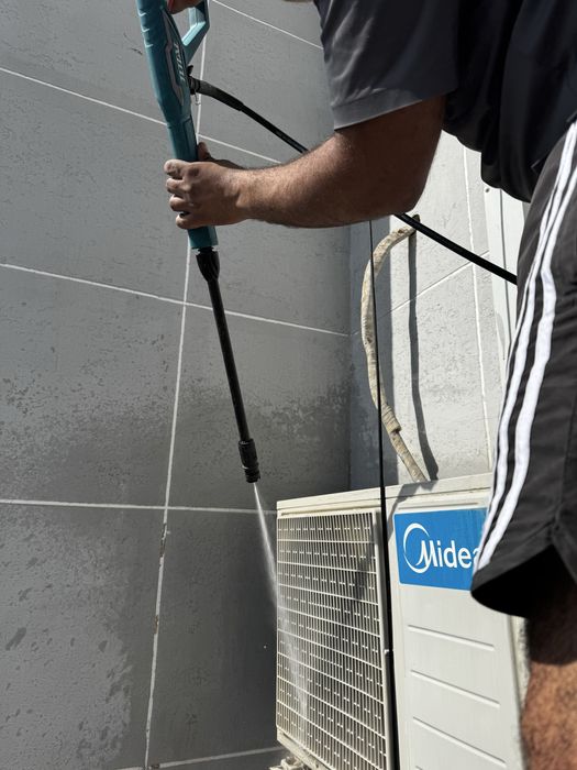 Моем кондиционеры на месте