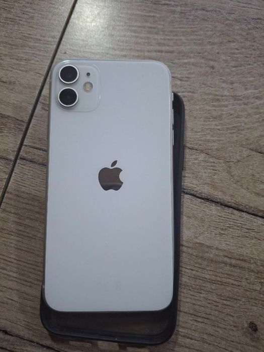iPhone 11 128 продам-обмен