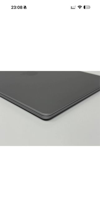 MacBook Air M3 15 inch 98%