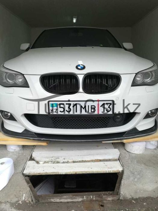 Губа (элерон) под М5 и М тех бампер БМВ е60