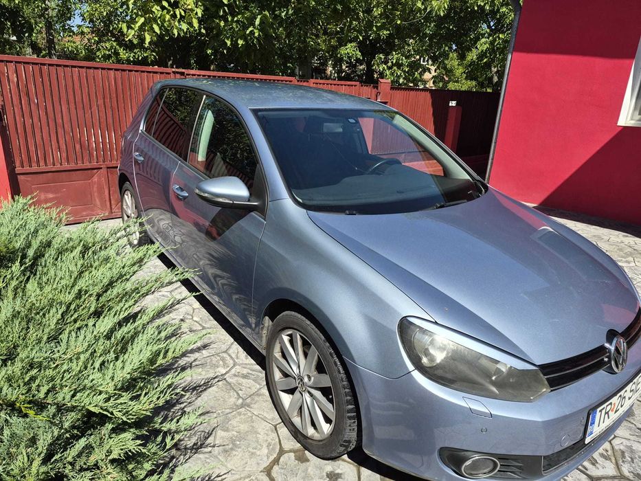 Golf VI An 2009 benzina  cutie manuala 140.000 km reali navigatie clima