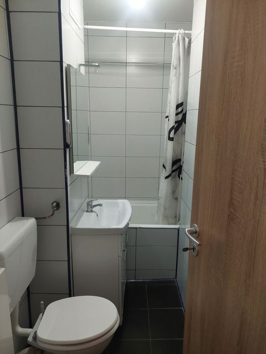 Garsoniera de inchiriat