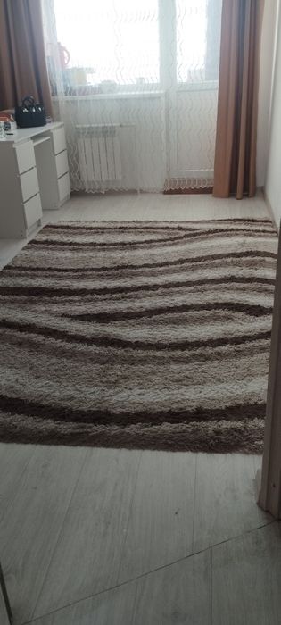 Срочно продам ковёр