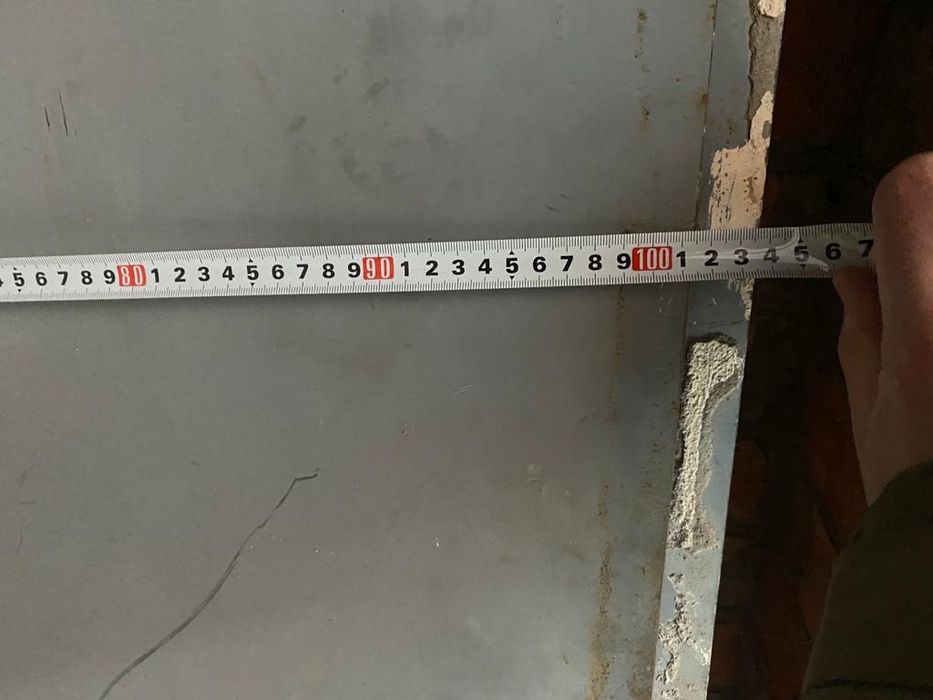 Продам хорошую дверь