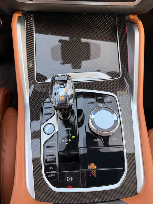 BMW X6 M50i / 530 CP / 2022 FULL / 79.000 km / Preluare leasing