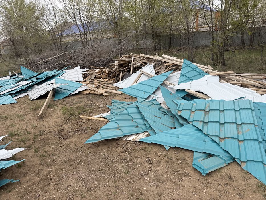 Отдам даром Дрова, лес, досок остатки от стройки