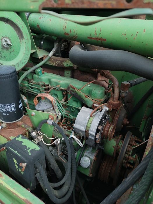 Dezmembez combina john deere 1174