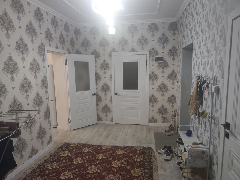 Жаңадан салынған үй сатылады