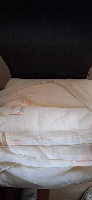 2 perdele noi ,finisate 60lei/bucata perdea culoare piersica6m 120 lei