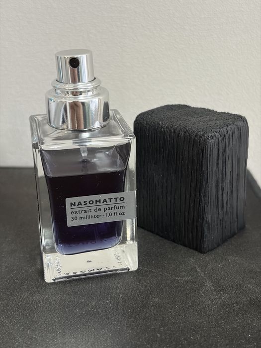 Nasomatto black afgano духи