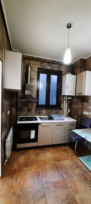 Apartament de vanzare mobilat si utilat