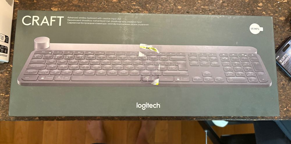 Клавиатура Logitech Craft - ЧИСТО НОВА