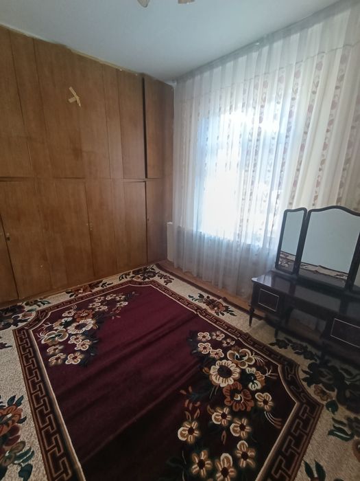 Квартира талаба-абитурент кизлар учун Бульвар якинида