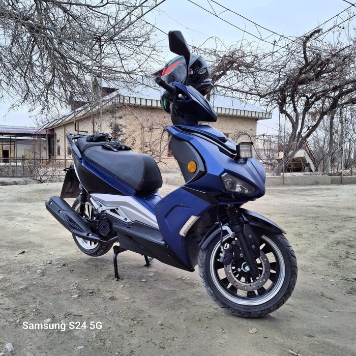 Binzinli skuter 2024